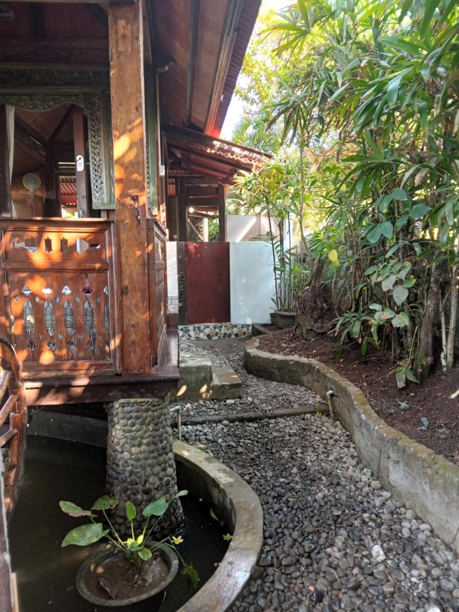 Pondok Pisces Bungalows Balian Beach Selemadeg  エクステリア 写真