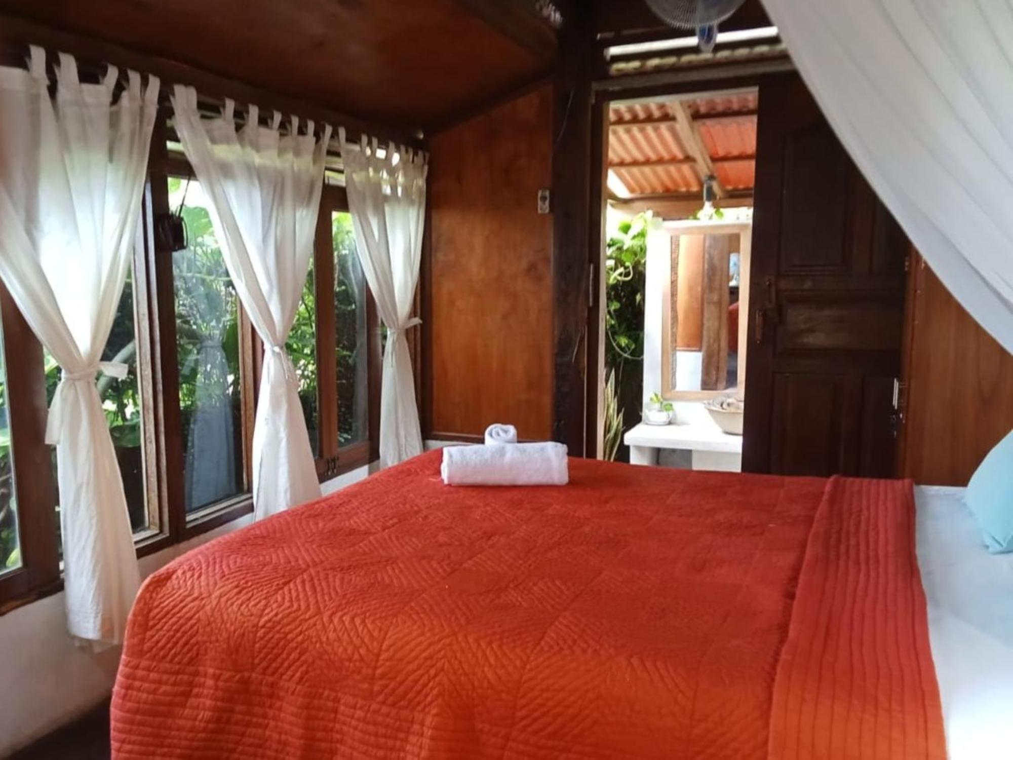 Pondok Pisces Bungalows Balian Beach Selemadeg  部屋 写真